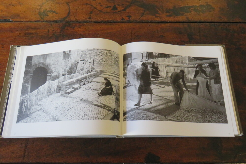 GIANNI BERENGO GARDIN. Scanno. Un paese che non cambia.