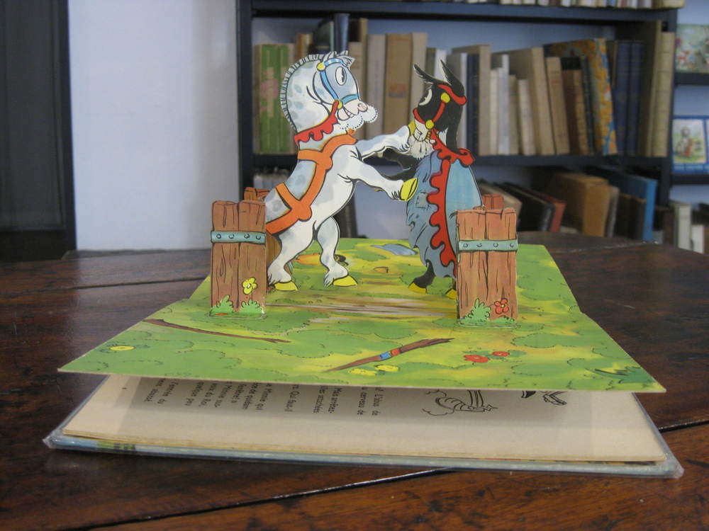 WALT DISNEY-SILLY SYMPHONIES. Mickey Mouse et le prince Malalapatte