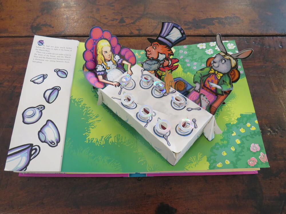 ROBERT SABUDA. Alice’s Adventures in Wonderland.